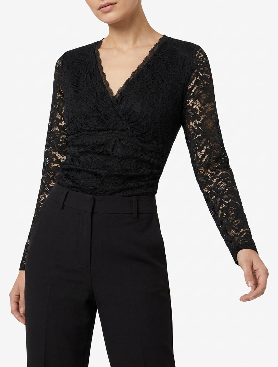 Body in pizzo con maniche lunghe e scollo a portafoglio - Nero