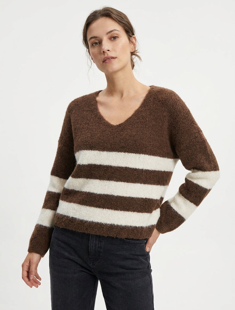 Maglione a righe in misto lana con scollo a V - Marrone