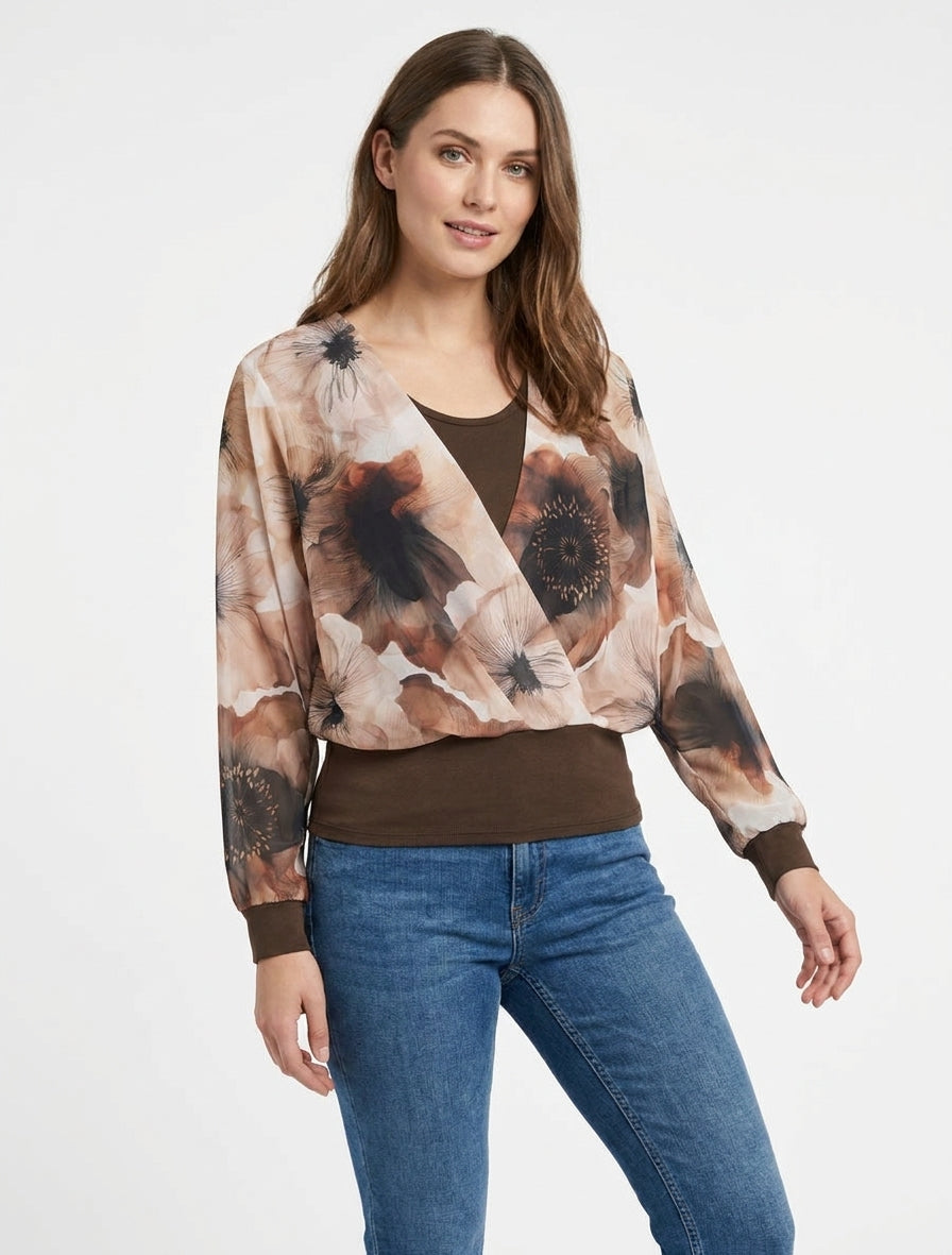 Top in voile stampato con grandi fiori e scollo a portafoglio - Marrone