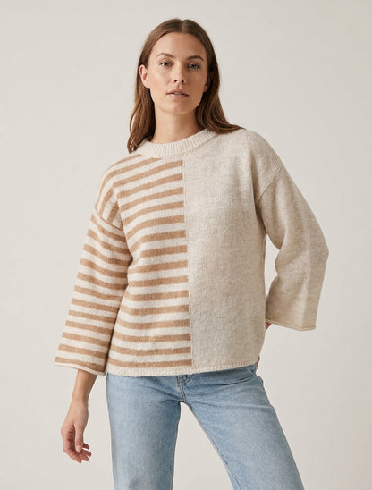 Maglione in misto mohair a righe con collo rotondo - Beige