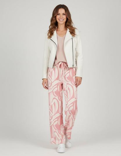Look Jamela