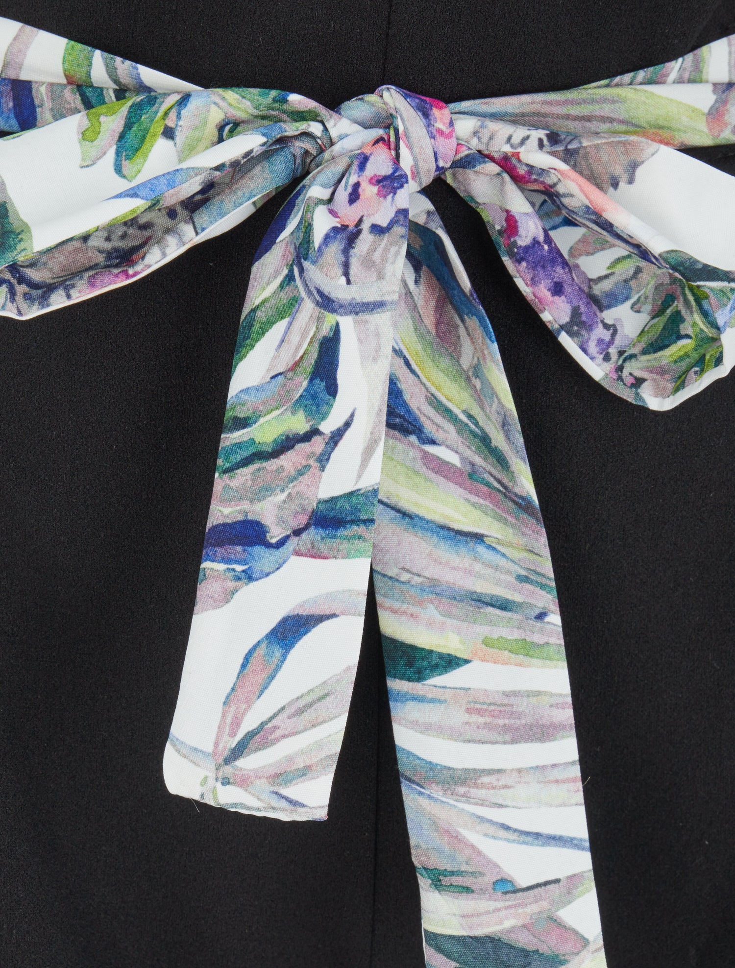 Short taille haute à ceinture imprimé fleurs tropicales - Noir - 3