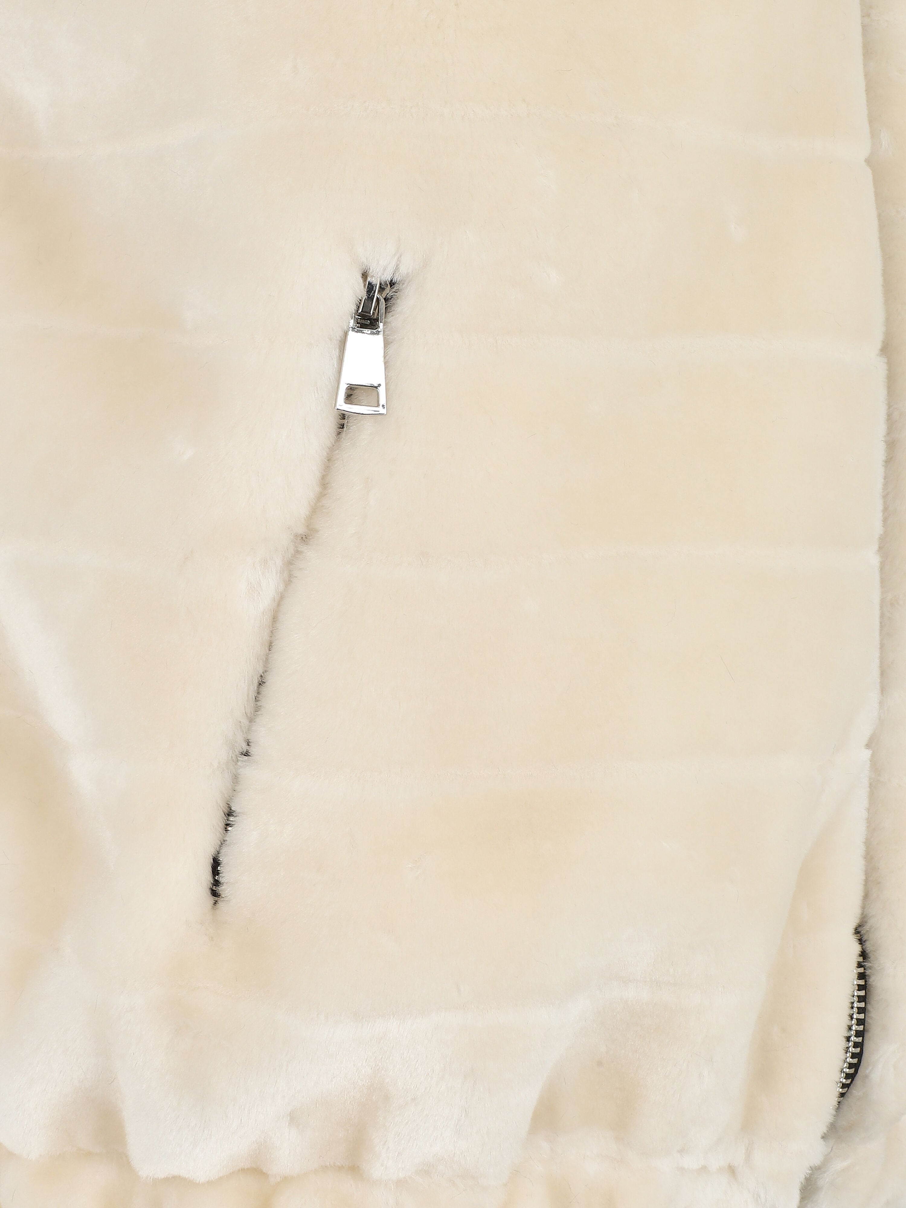 Manteau sans manches en fourrure synthétique - Écru - 3