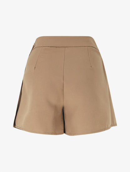 Short plissé trompe-l&