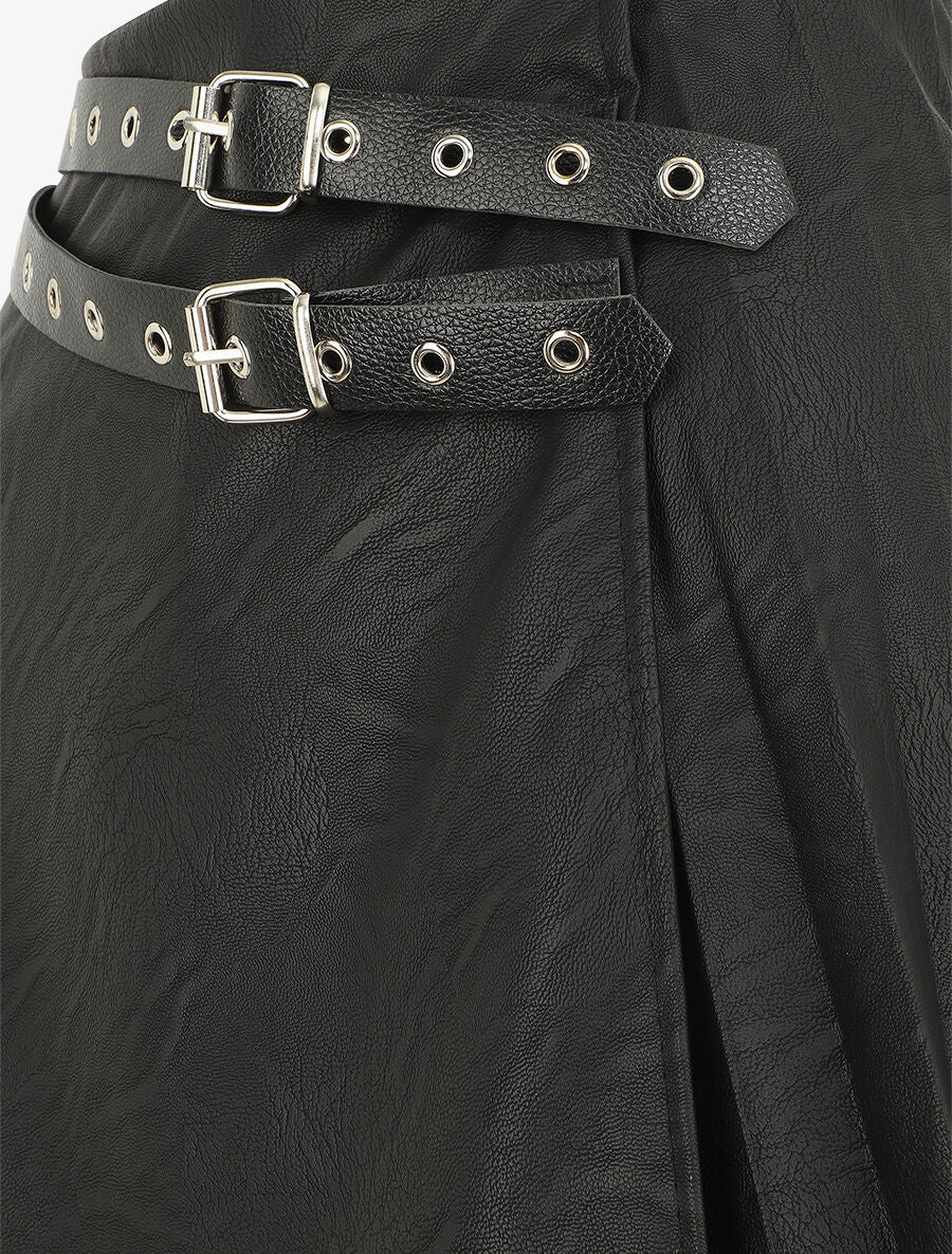 Short en simili trompe l&
