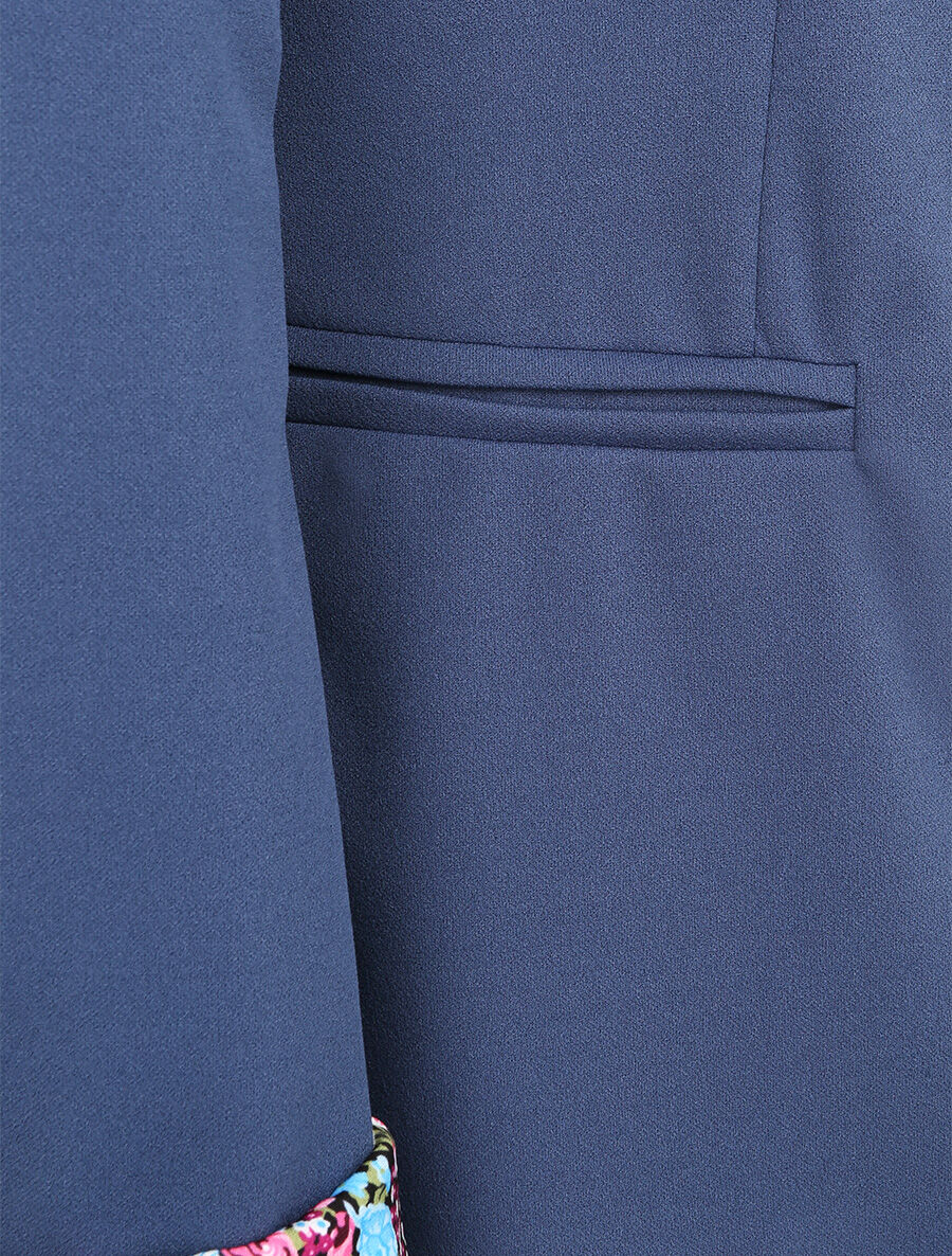 Veste ajustée à manches à revers imprimé fleuri - Bleu charrette - 3