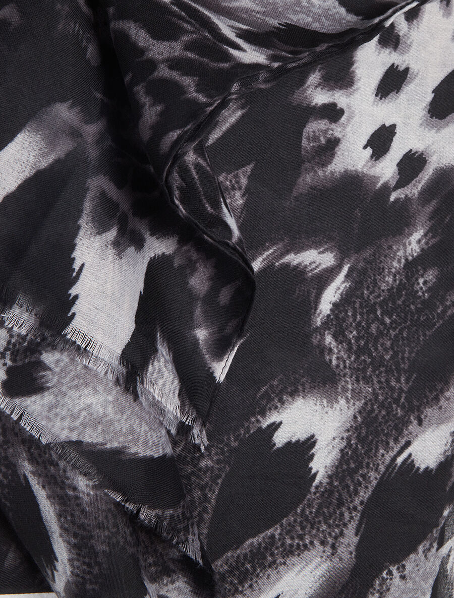 Foulard à bords éffilochés imprimé animal - Noir - 3
