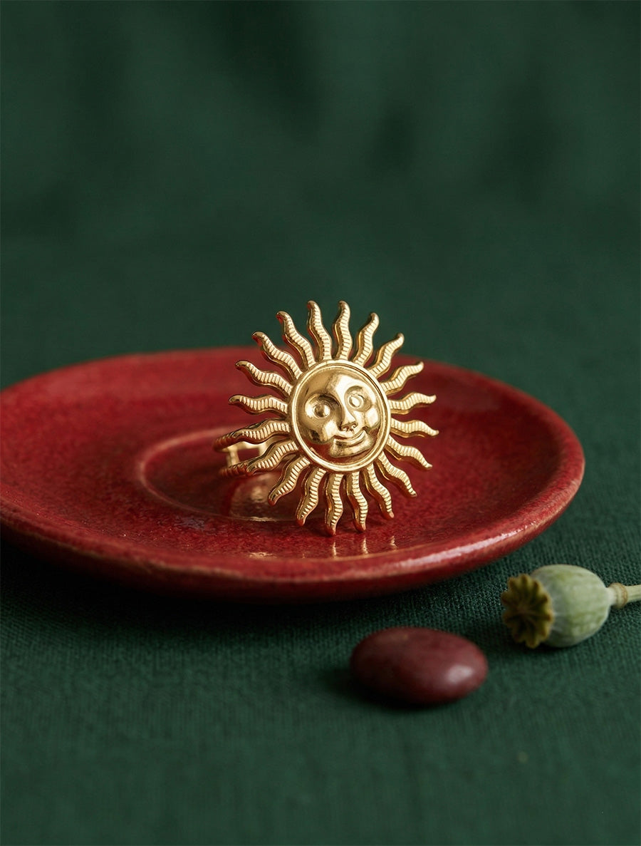 Bague gravée motif soleil - Or - 1