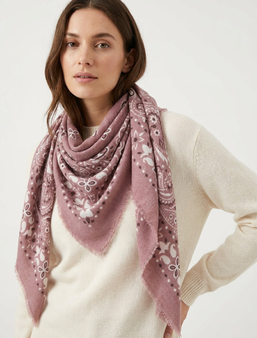 Sciarpa stampata paisley con bordi sfrangiati - Rosa antico