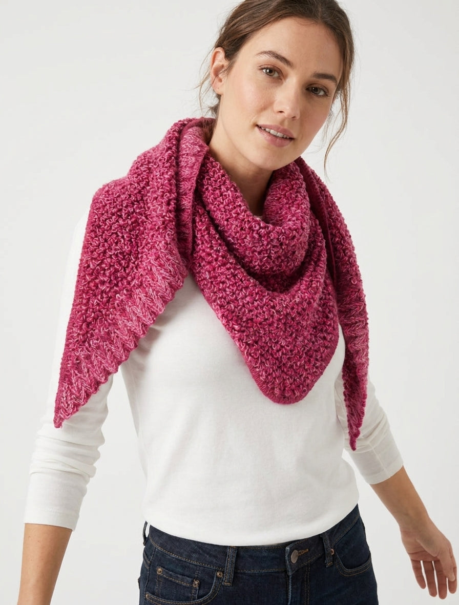 Scialle triangolare in maglia bouclé - Fucsia