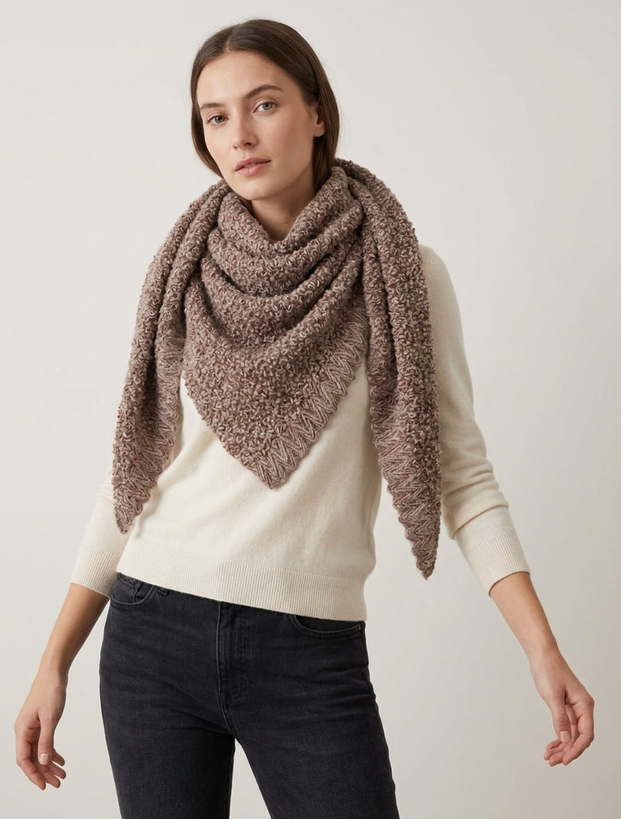 Scialle triangolare in maglia bouclé - Talpa
