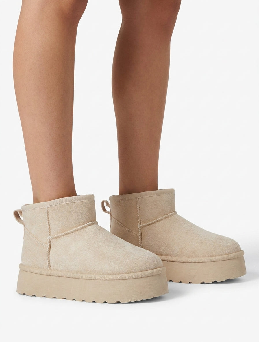 Stivaletti foderati in pelle scamosciata - Beige