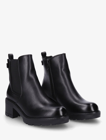Bottines élastiquées en simili à semelle crantée - Noir - 4