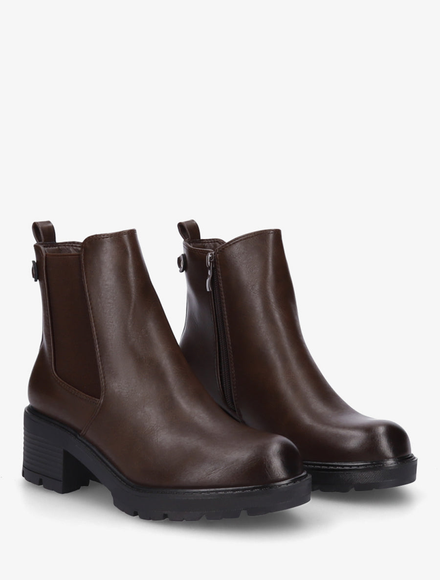 Bottines élastiquées en simili à semelle crantée - Marron - 4