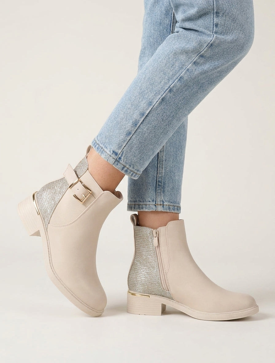 Stivaletti elasticizzati con contrafforte iridescente - Beige