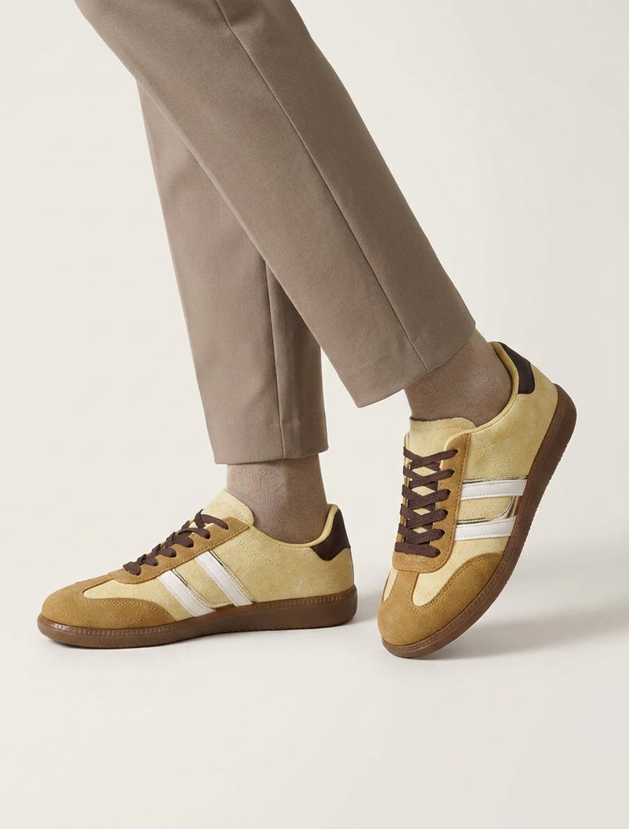 Sneakers effetto nabuk con bande a contrasto - Giallo