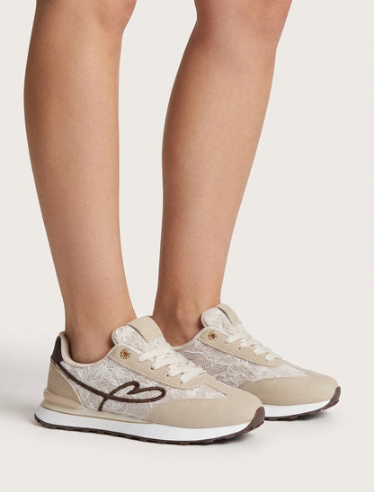 Sneakers effetto nabuk e pizzo glitterato - Beige