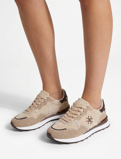Sneakers con inserti effetto nabuk e camoscio. - Beige