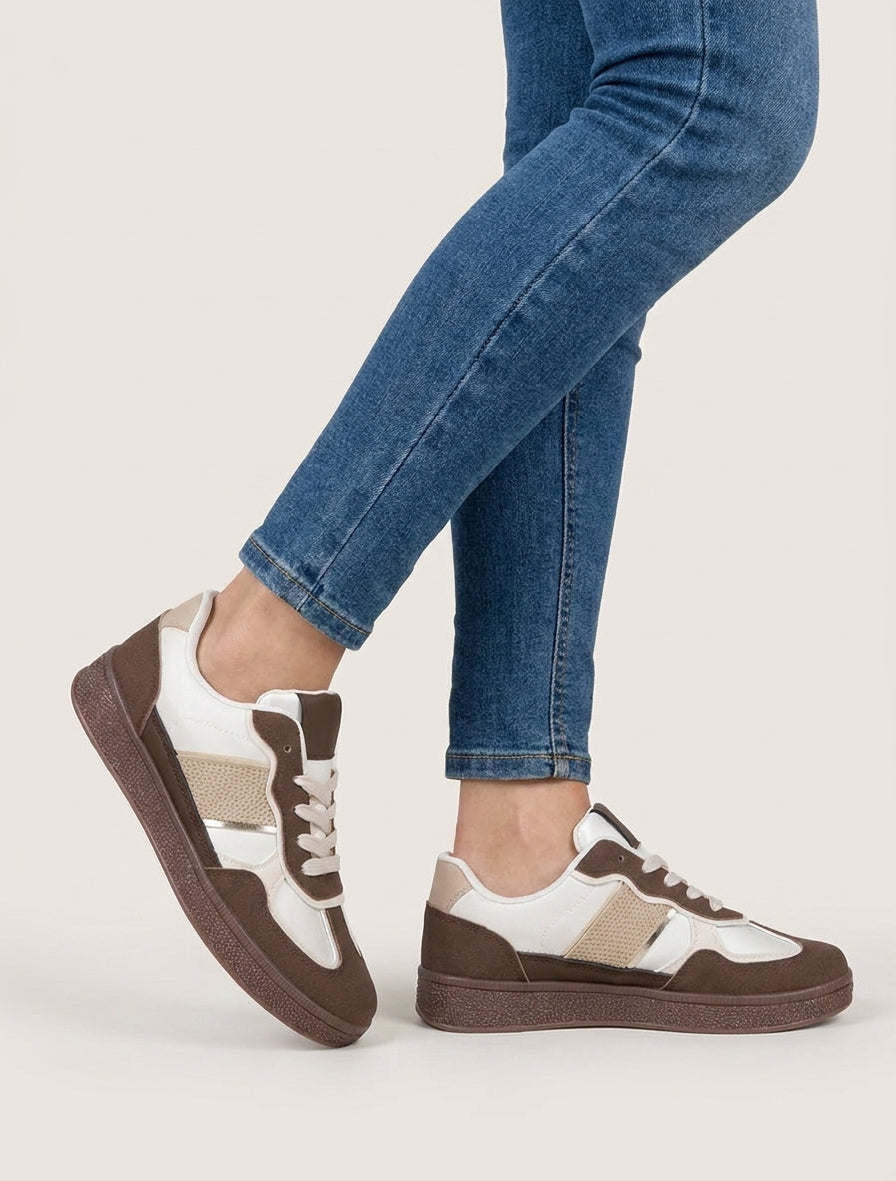 Sneakers in similpelle con rinforzo a contrasto - Marrone