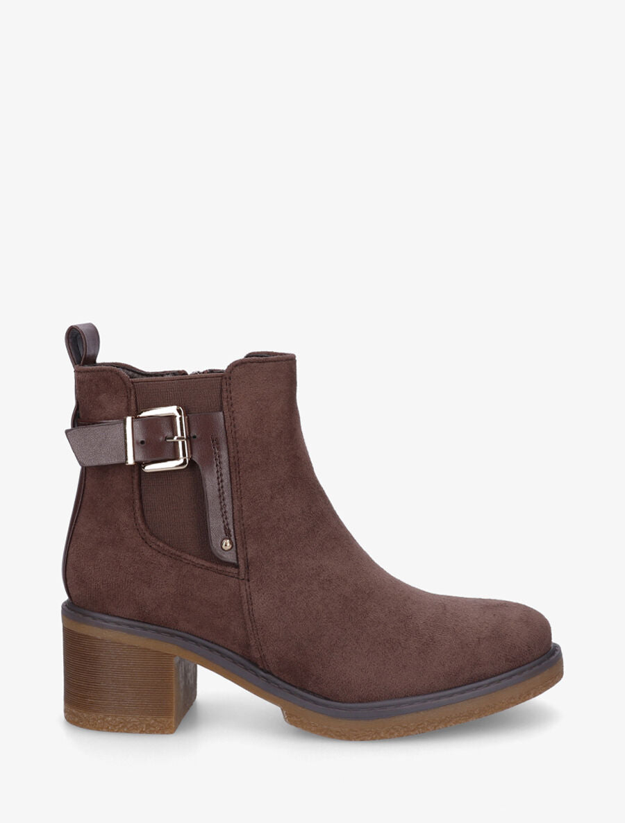 Bottines en suédine à boucle décorative - Marron - 1