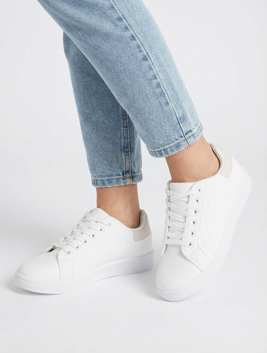 Sneakers in finta pelle a motivo a scacchi - Beige