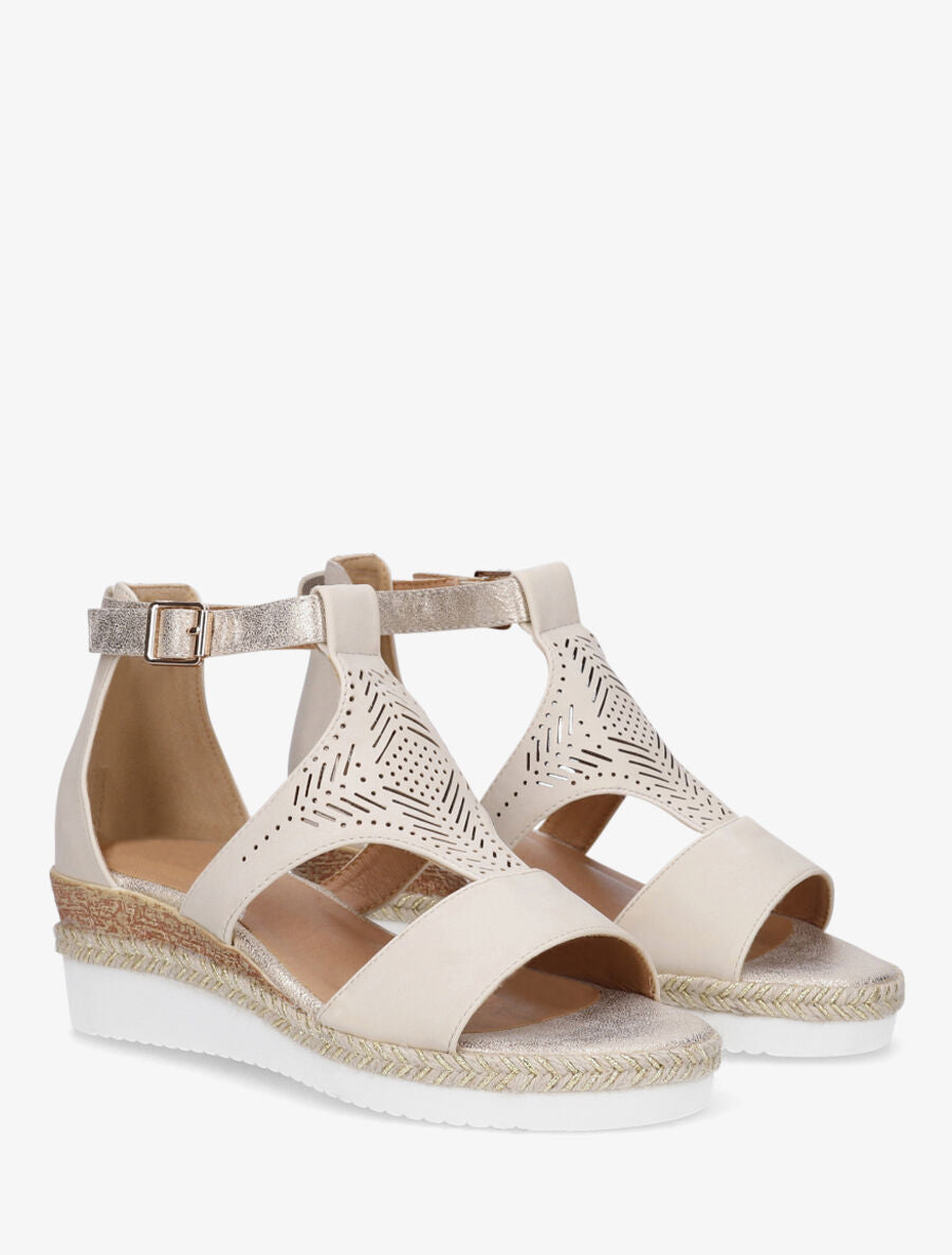 Sandales compensées et ajourée - Beige - 4
