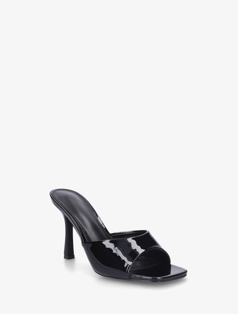 Mules vernies à talon aiguille - Noir - 2