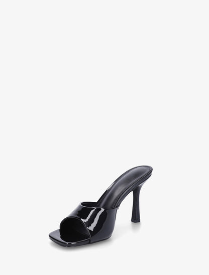 Mules vernies à talon aiguille - Noir - 3