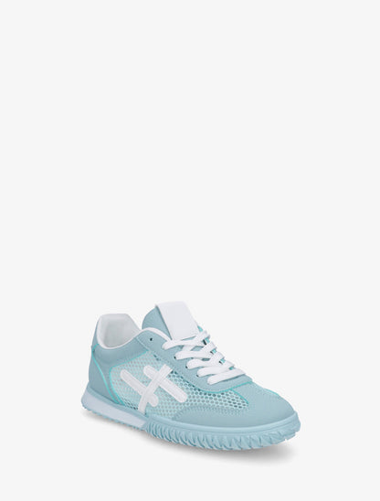 Sneakers con bande e tessuto a nido d&
