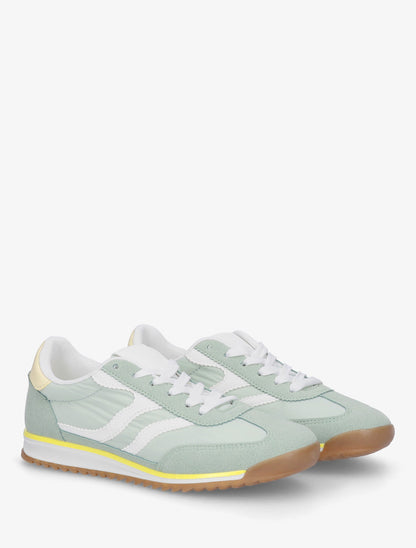 Sneakers classiche con bande dentellate - Verde mandorla