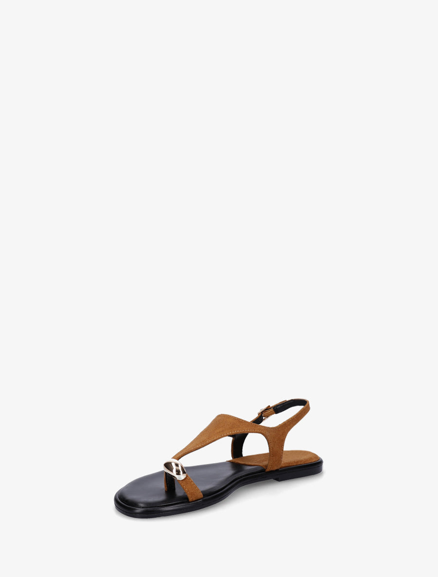 Nu-pieds en suédine à entredoigt et bague métallique - Camel - 3