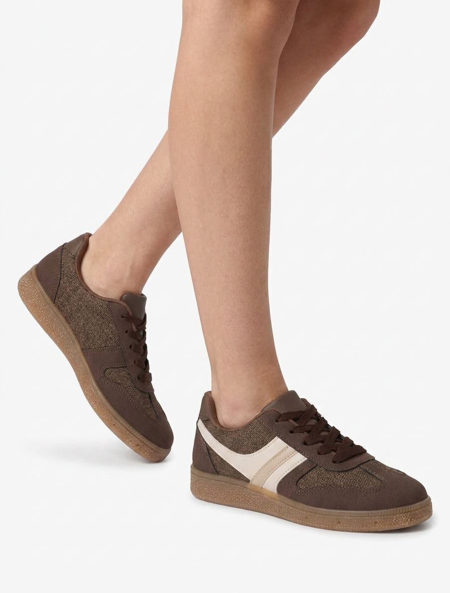 Sneakers con inserto in tessuto effetto tweed - Marrone
