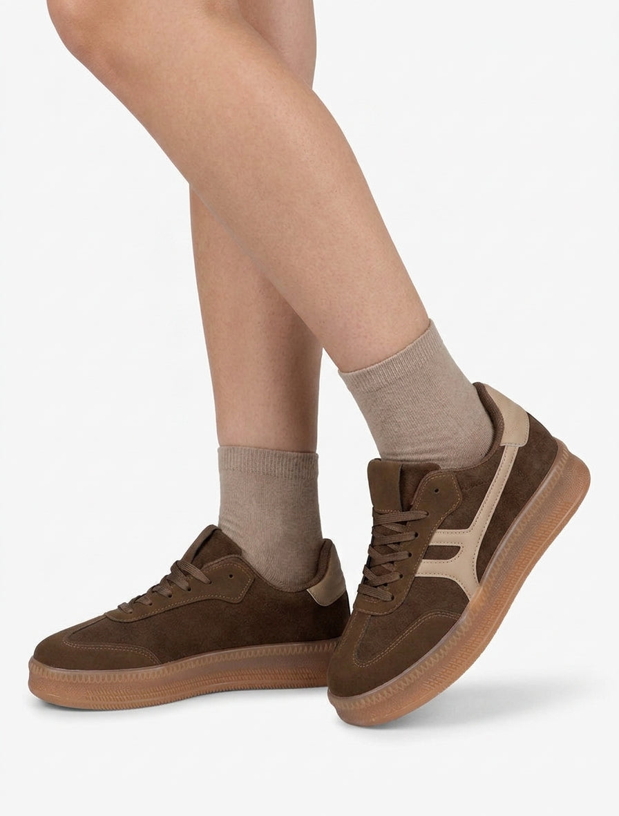 Sneakers effetto nabuk con inserto grafico - Kaki scuro