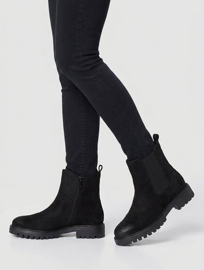 Stivaletti elasticizzati in simil camoscio - Nero
