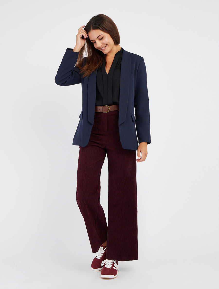 Look Nevine