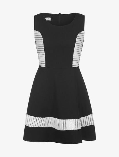 Robe patineuse côtes à lamelles blanche - noir - 1