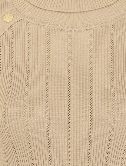 Robe pull à col roulé et épaules à détail boutons - Beige - 3
