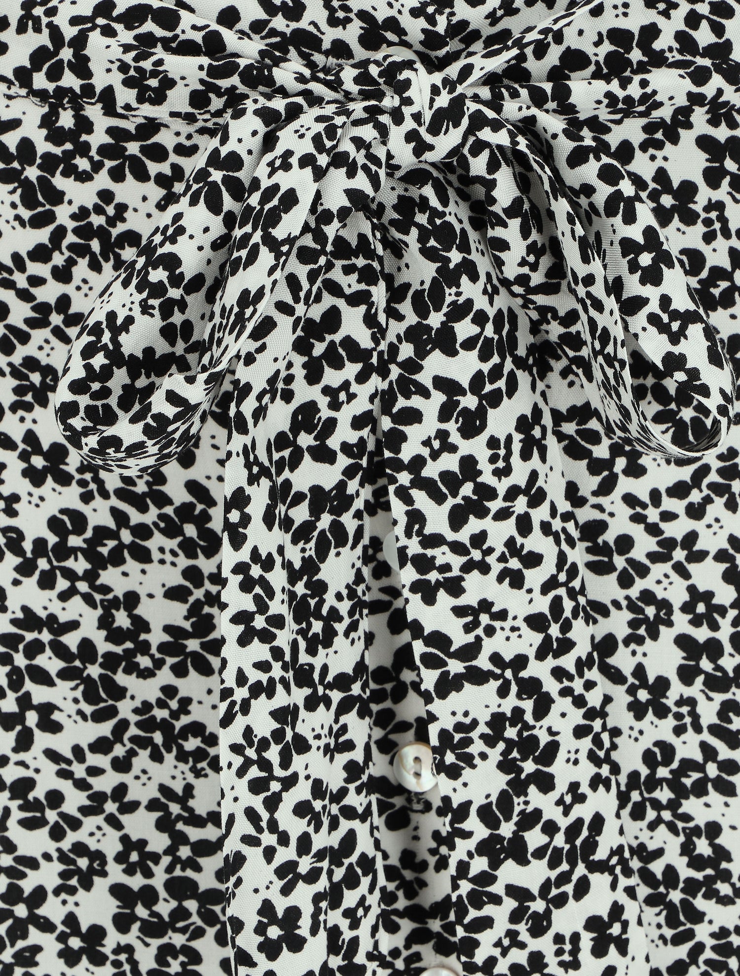 Jupe longue boutonnée à bas asymétrique - Noir - 3