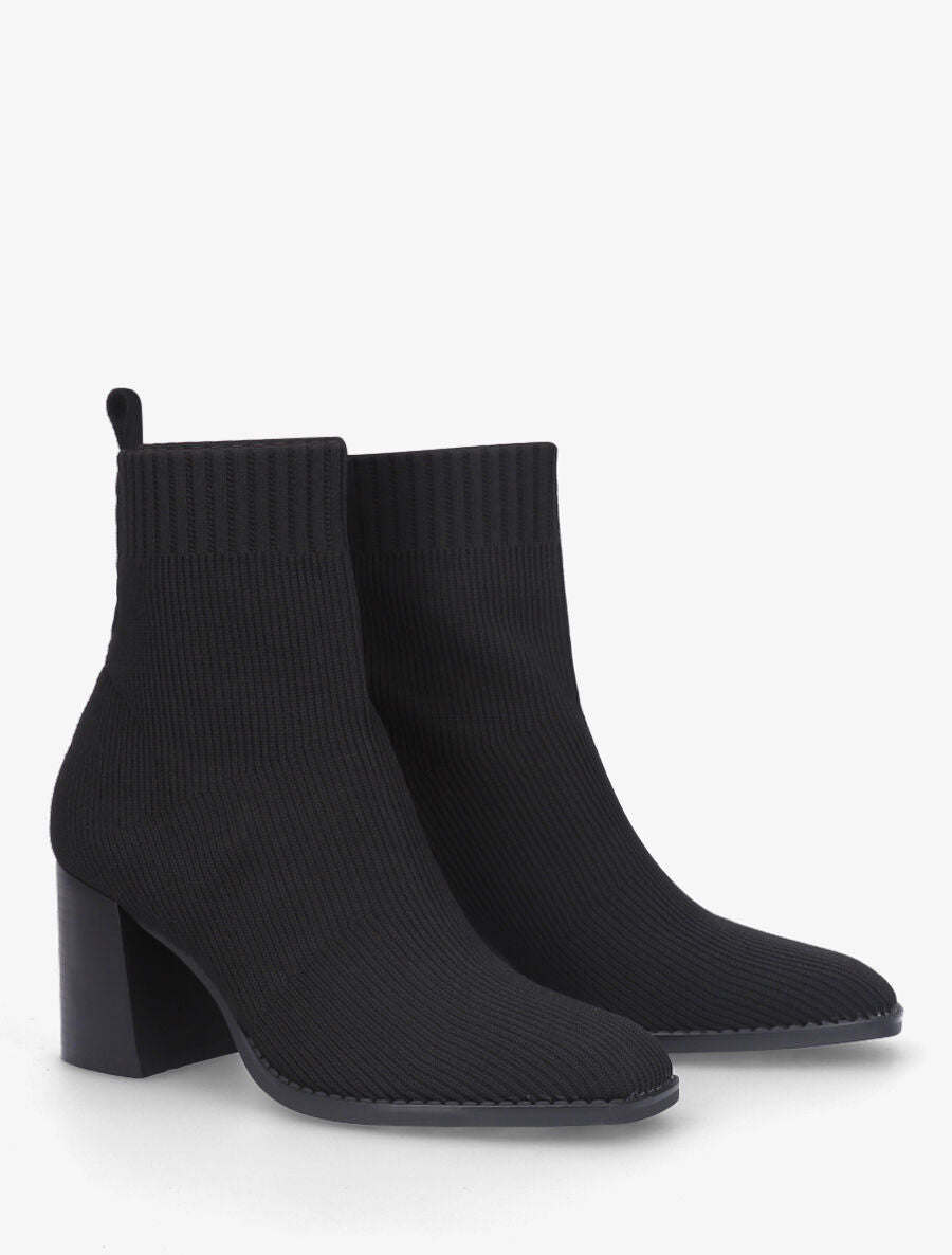Bottines unies style chaussettes - Noir - 4