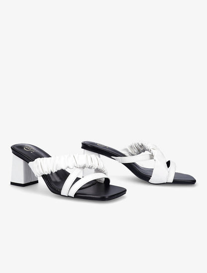 Mules à talon carré et brides stylisées - Blanc - 4