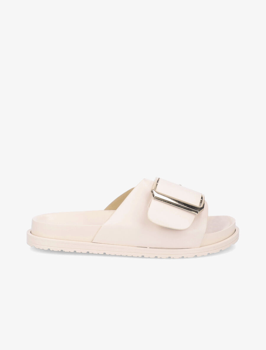 Claquettes en simili à boucle métallique - Beige - 2