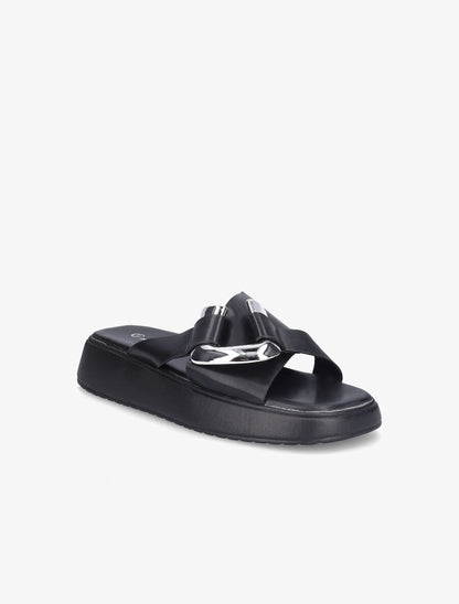 Claquettes croisées à boucle stylisée - Noir - 5