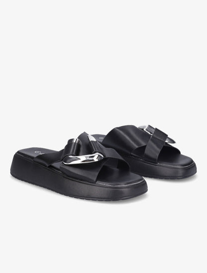 Claquettes croisées à boucle stylisée - Noir - 4