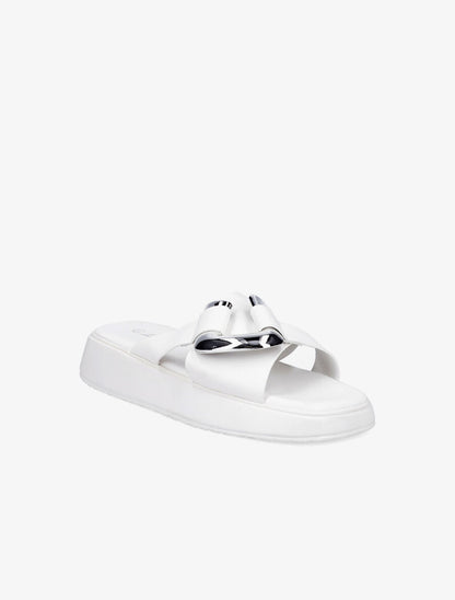 Claquettes croisées à boucle stylisée - Blanc - 5