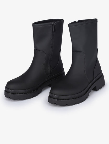 Boots montantes unies à semelles épaisses - Noir - 1