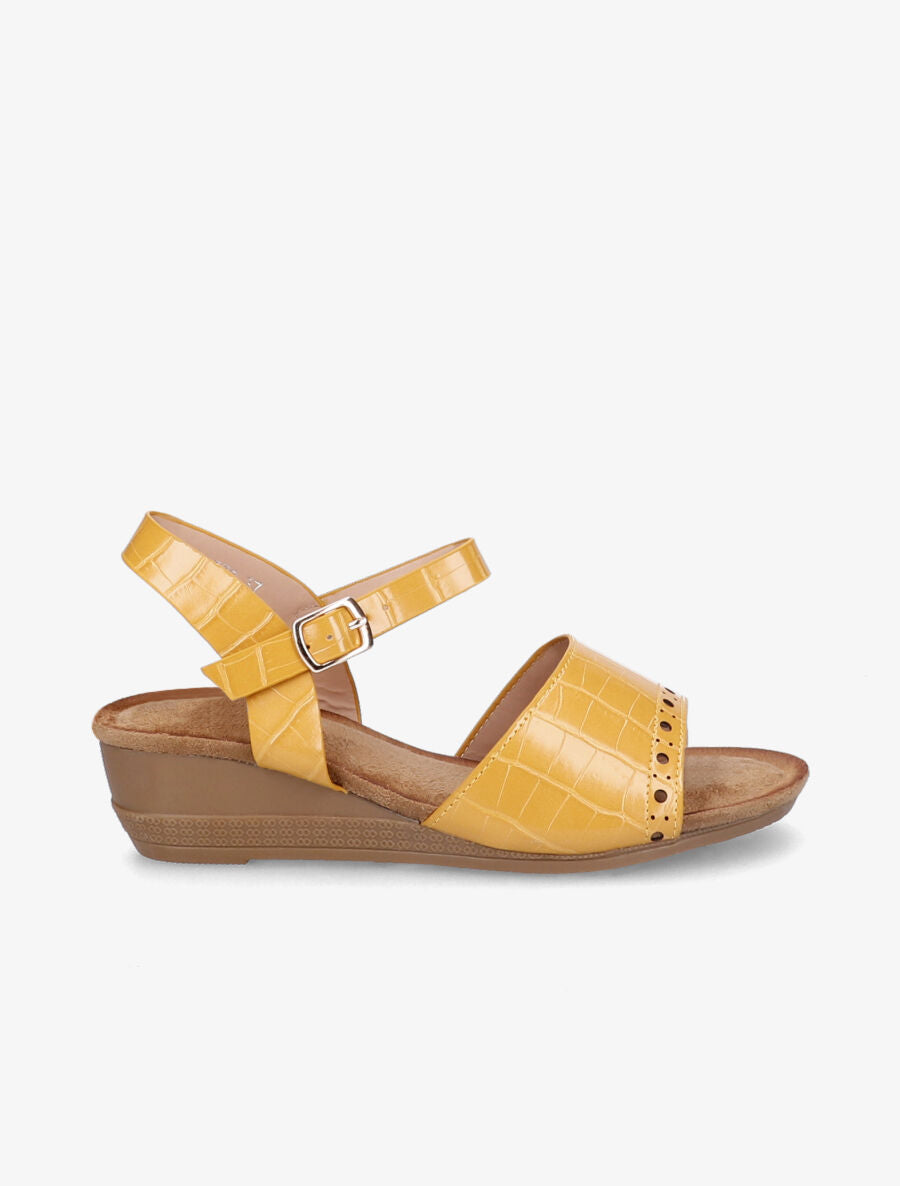 Sandales compensées à bride perforée effet croco - Jaune - 5