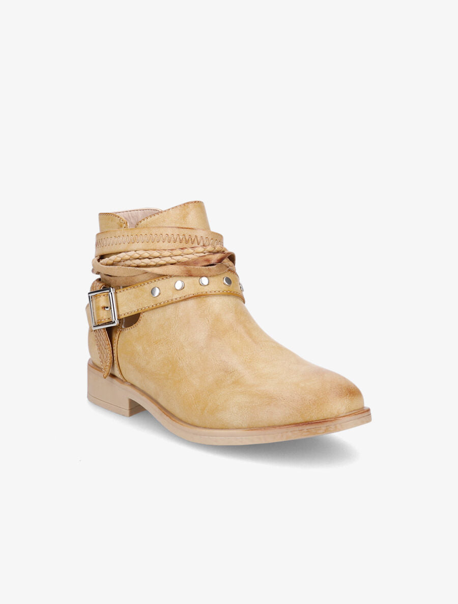 Bottines à sangles cloutées et tressées - Moutarde - 2