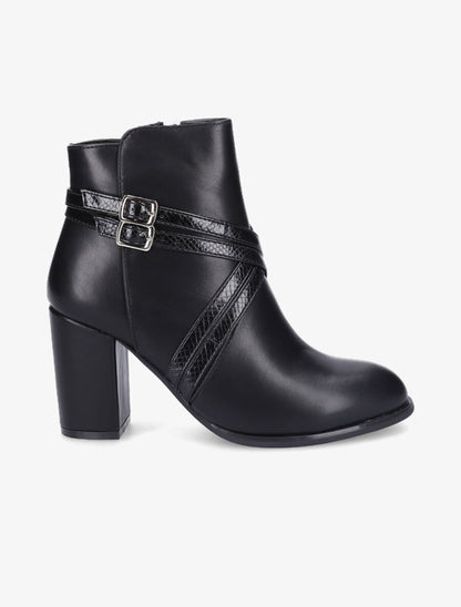 Bottines à talon et sangles croisées - Noir - 6