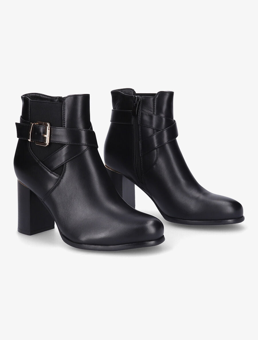Bottines à talon et sangles croisées - Noir - 4