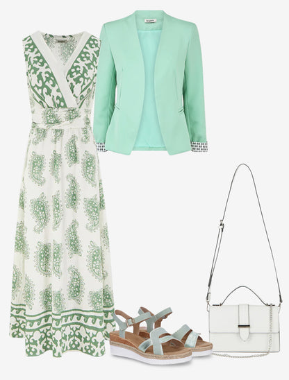 Look Saira - 1